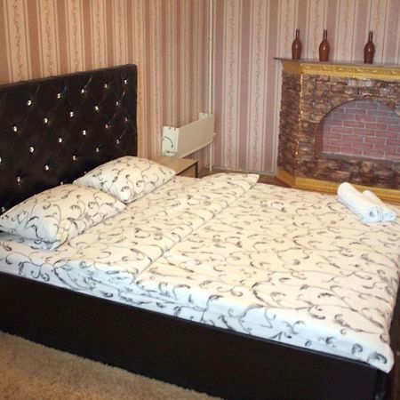 Apartment On Fastivs'Ka 2 Bila Tserkva Dış mekan fotoğraf
